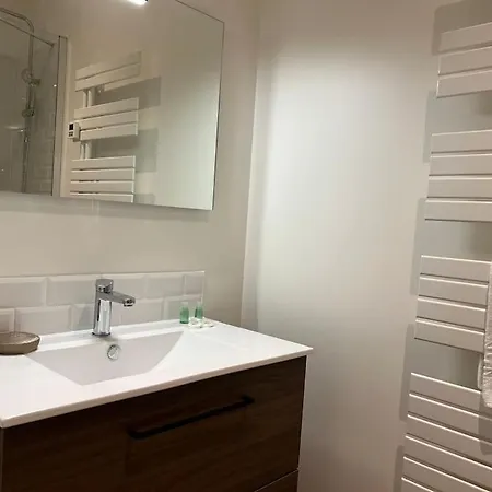 Apartman Tres Beau T2 En Pierre Gambetta *